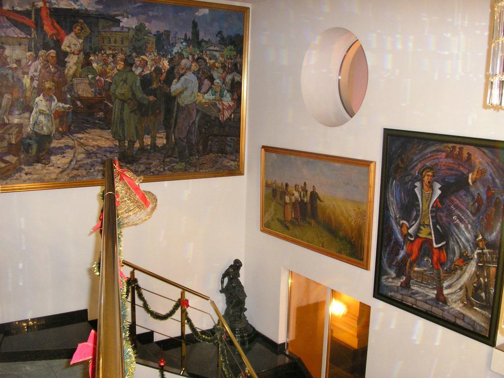 Art Hotel Academy Dnipro Ngoại thất bức ảnh